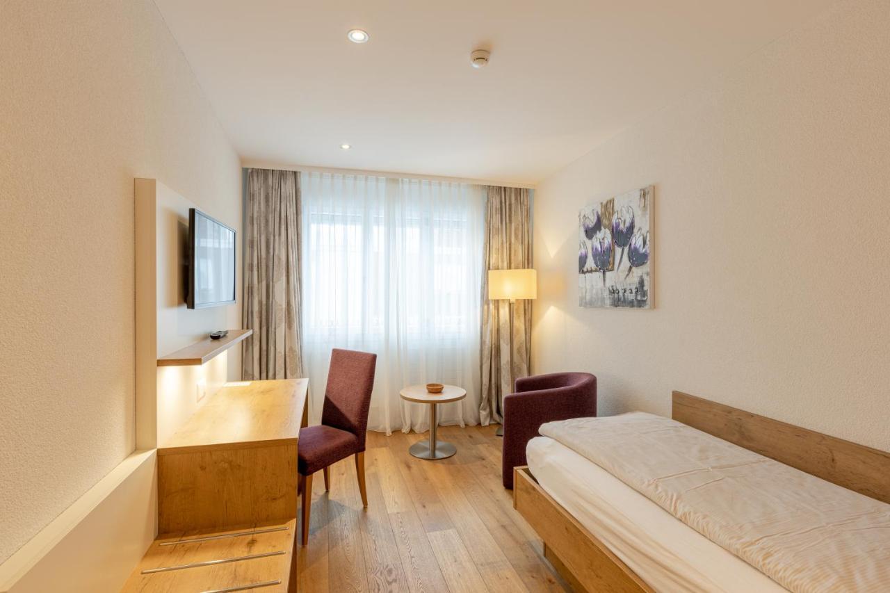 Hotel Flamatt Extérieur photo