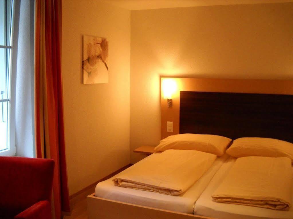 Hotel Flamatt Extérieur photo
